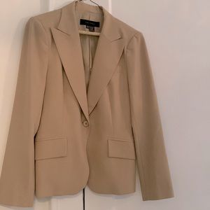 ZARA WOMAN JACKET